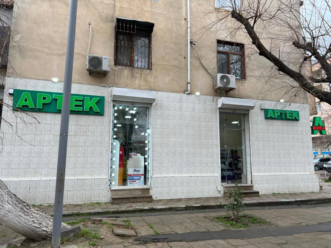 70 m² Əla təmirli obyekt satılır — şəkil 2