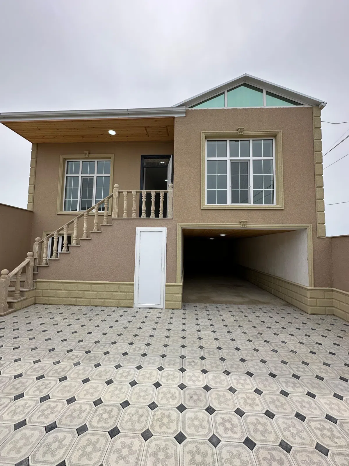 5 otaqlı həyət evi 160 m² - 1.6 sot torpaq sahəsində satılır — şəkil 2