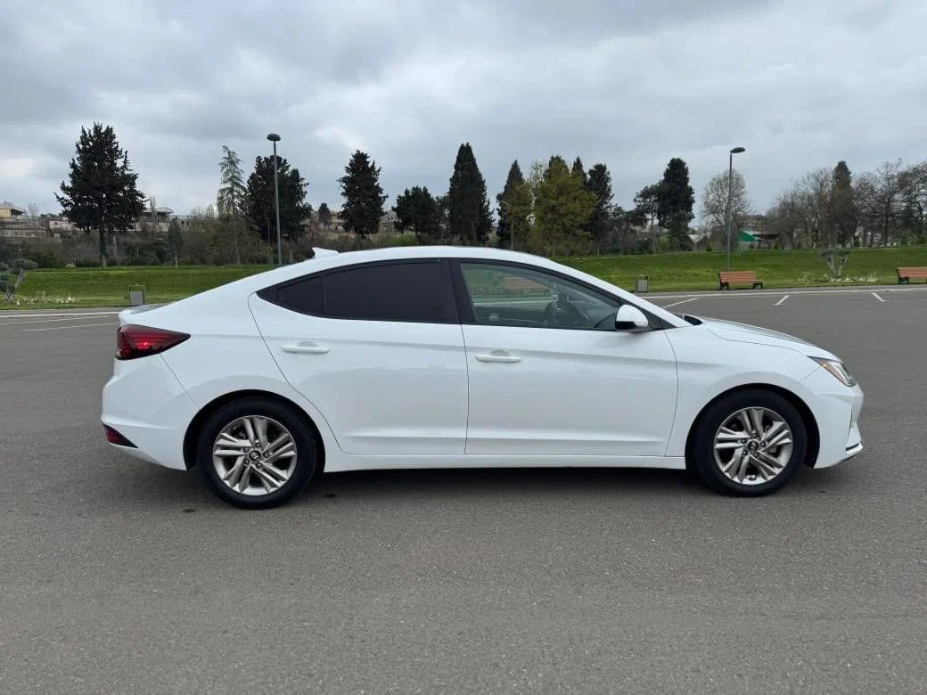 Hyundai Elantra, 2018 il, 146000 km — şəkil 13