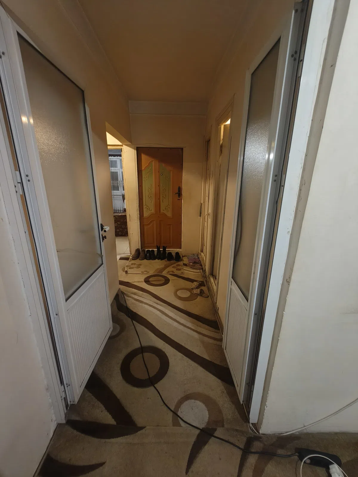 2 otaqlı mənzil 65 m² satılır
