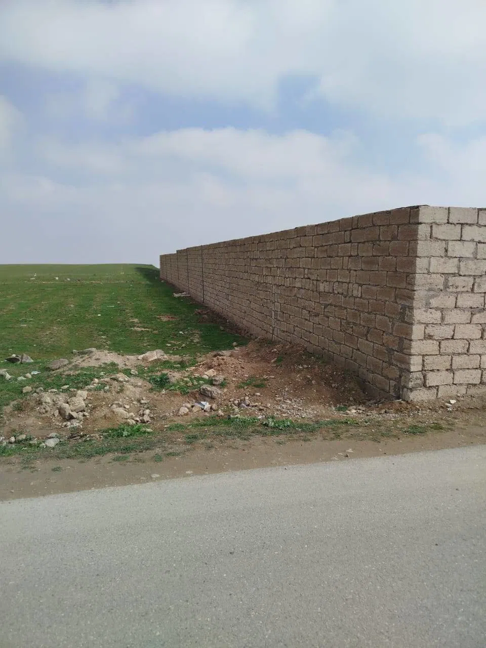 50 sot torpaq sahəsi satılır — şəkil 1