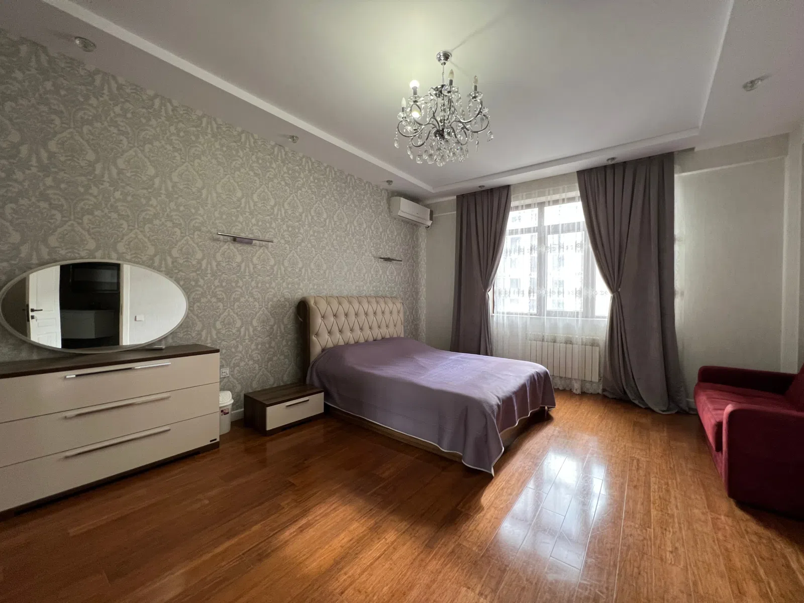 4 otaqlı mənzil 180 m² kirayə verilir — şəkil 11