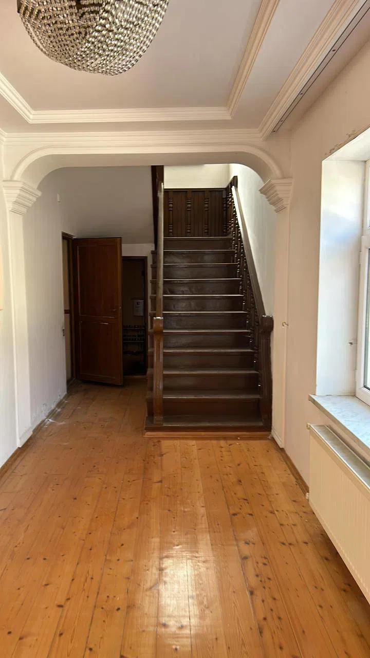 6 otaqlı bağ evi 220 m² satılır — şəkil 8