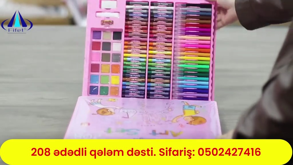 208-piece art set - Tenderyard