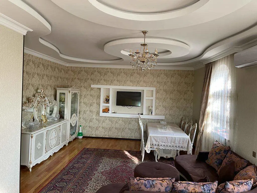 5 otaqlı həyət evi 320 m² - 3 sot torpaq sahəsində satılır — şəkil 24