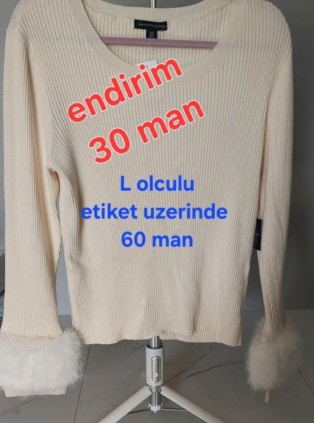 Qadın sviteri, Bej rəng, L ölçü