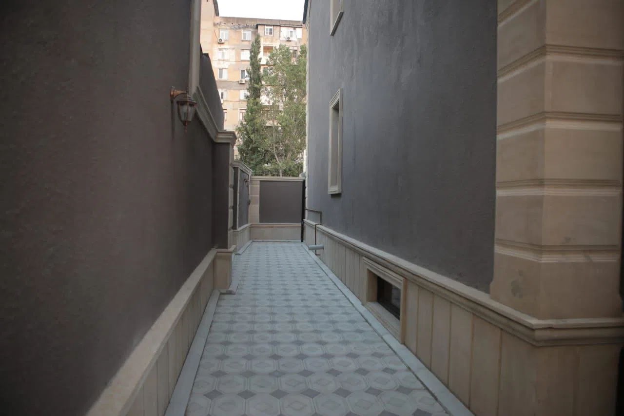 6 otaqlı villa 375 m² - 4.5 sot torpaq sahəsində satılır — şəkil 20