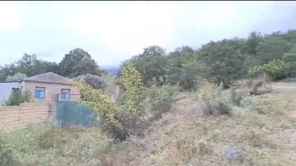 18 sot torpaq sahəsi satılır — şəkil 2