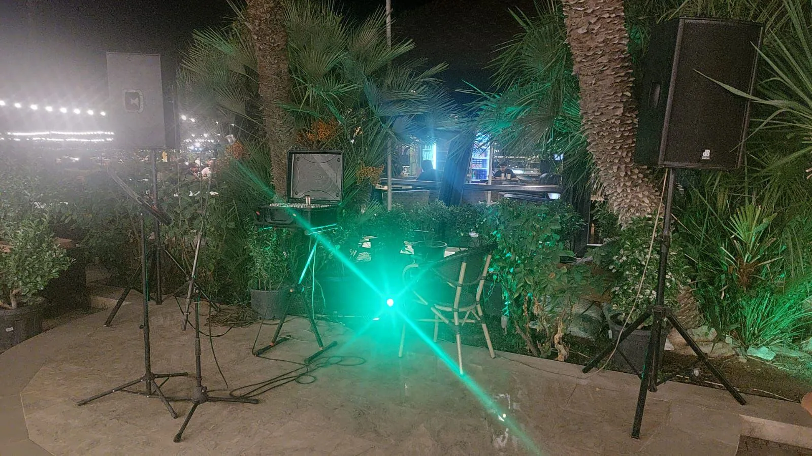 Səhnə işıqlandırma və səs sistemi — şəkil 4