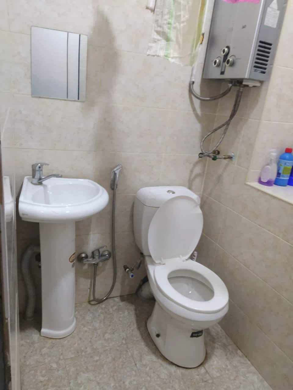 2 otaqlı mənzil 50 m² kirayə verilir — şəkil 10