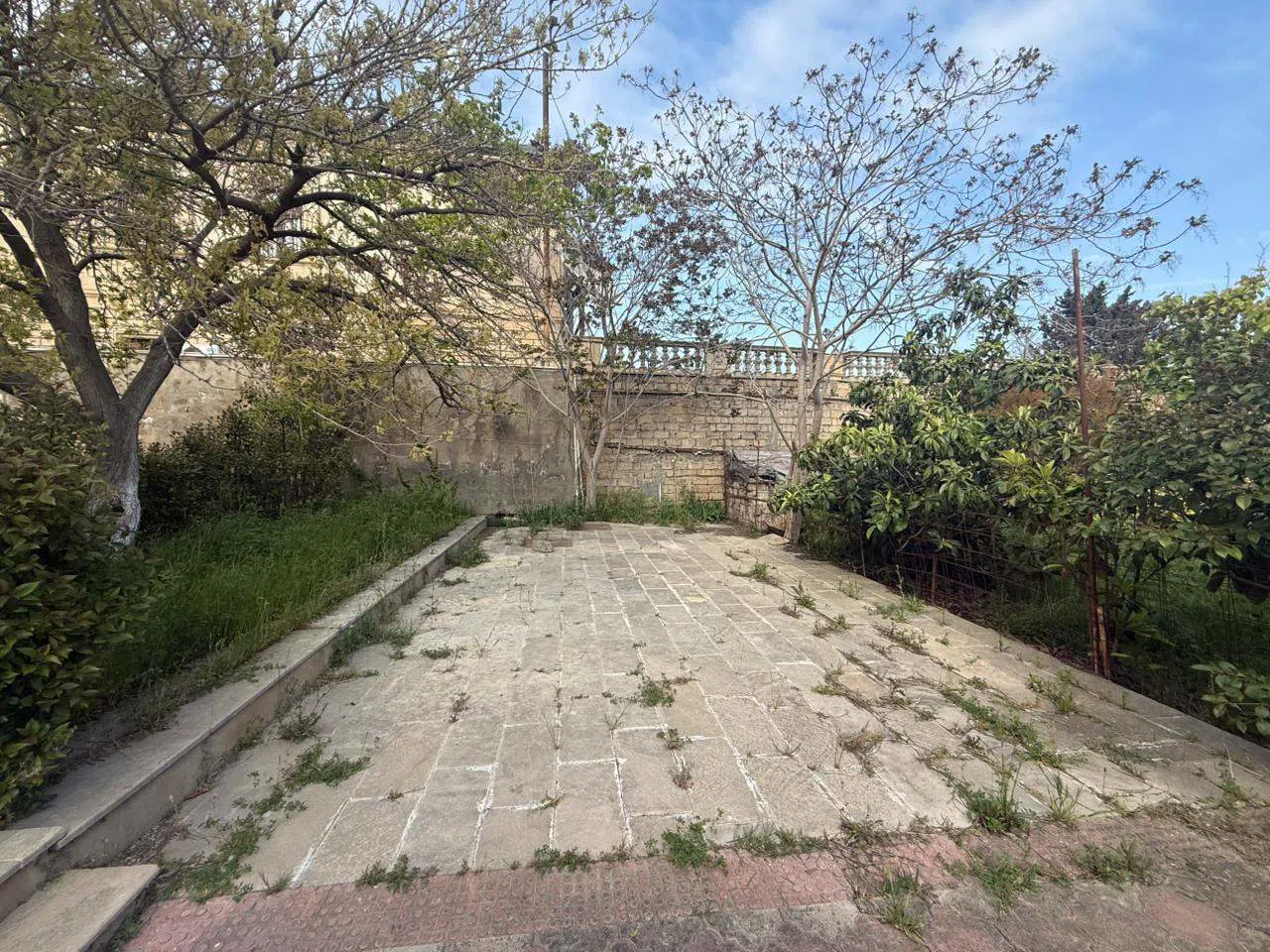 9 otaqlı villa 470 m² - 9 sot torpaq sahəsində satılır — şəkil 20