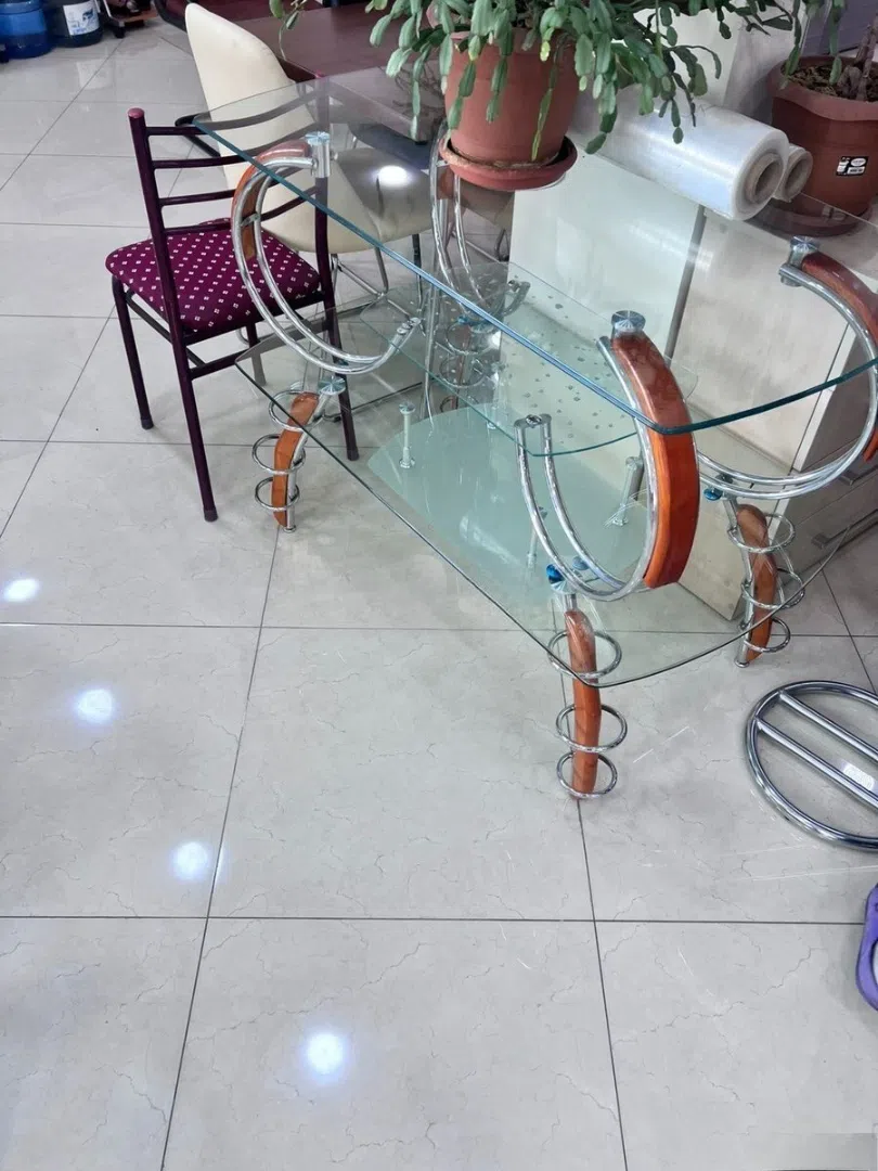 Coffee table Transparent color, Regular - Tenderyard