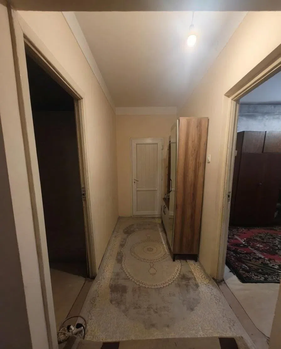 2 otaqlı mənzil 65 m² satılır