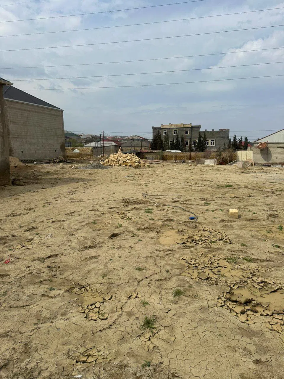 3 sot torpaq sahəsi satılır — şəkil 6