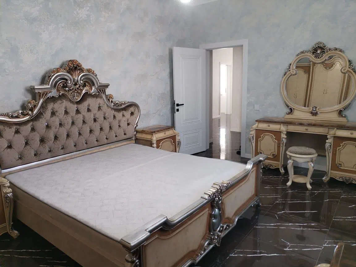 4 otaqlı bağ evi 180 m² 6 sot torpaq sahəsində satılır — şəkil 2