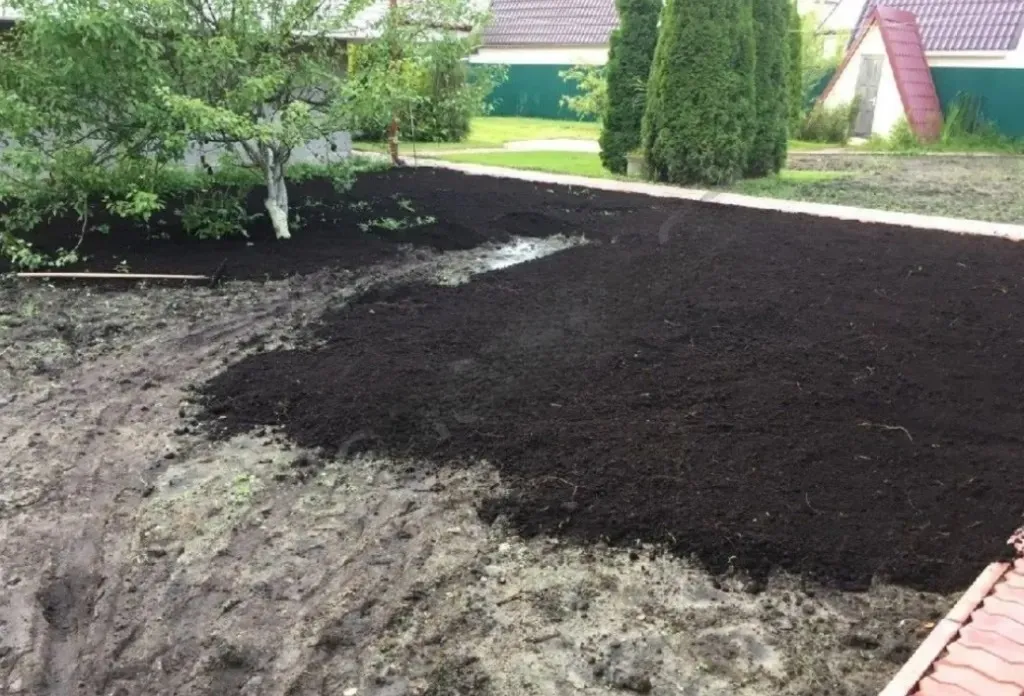 Black soil and manure delivery to any address - Tenderyard