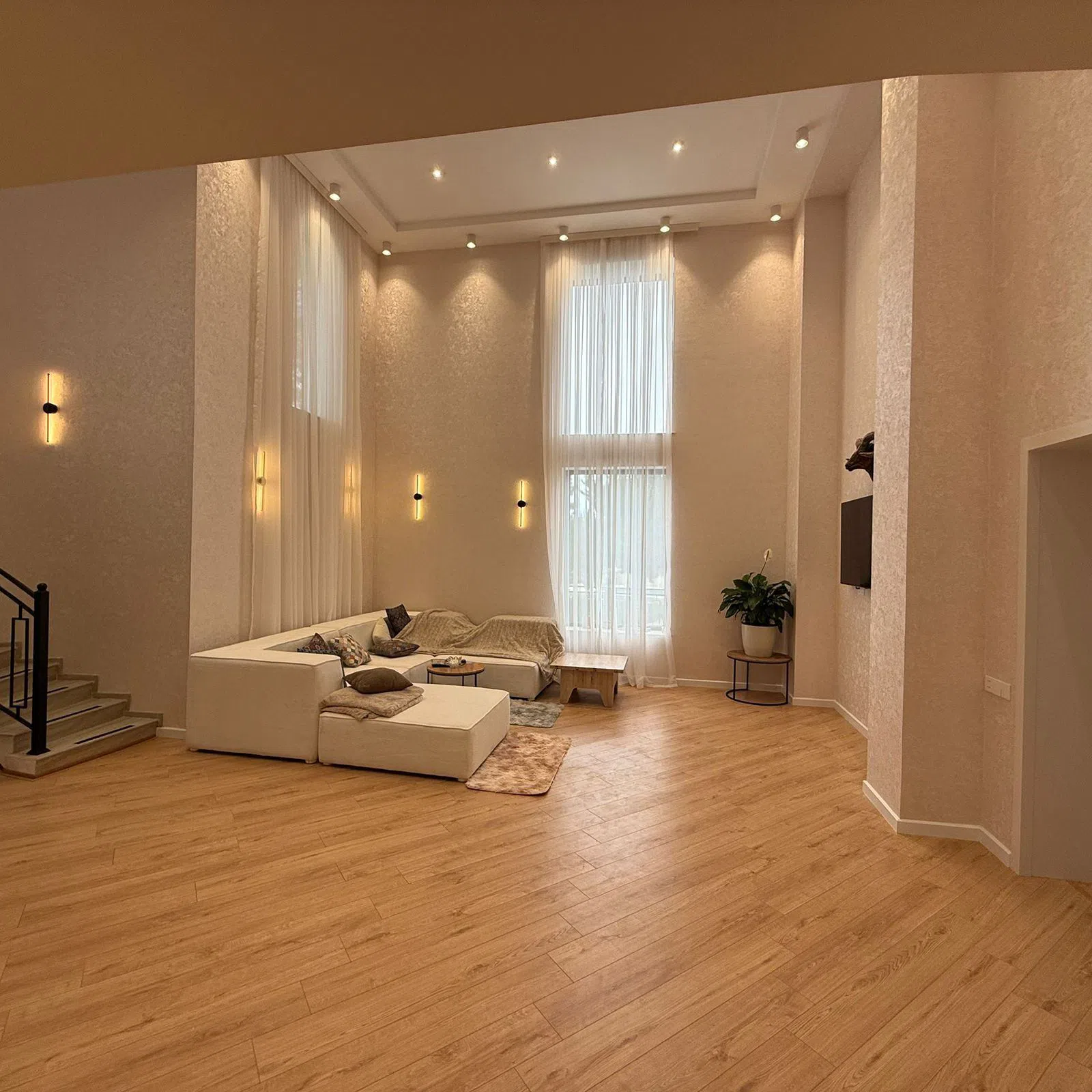10 otaqlı bağ evi 655 m² 20 sot torpaq sahəsində satılır — şəkil 3