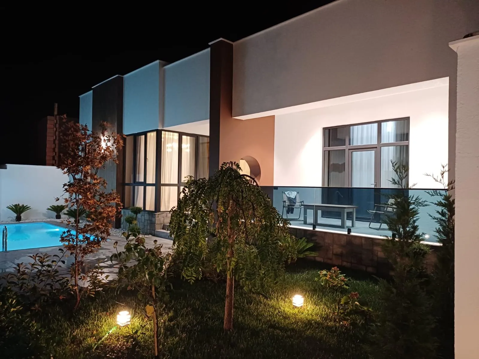 4 otaqlı villa 200 m² - 4.5 sot torpaq sahəsində satılır — şəkil 3