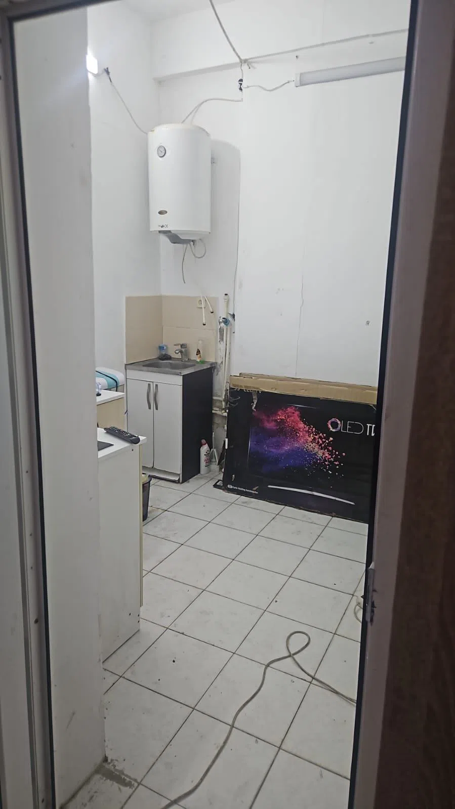 Əla təmirli ticarət obyekti, 400 m² kirayə verilir — şəkil 12