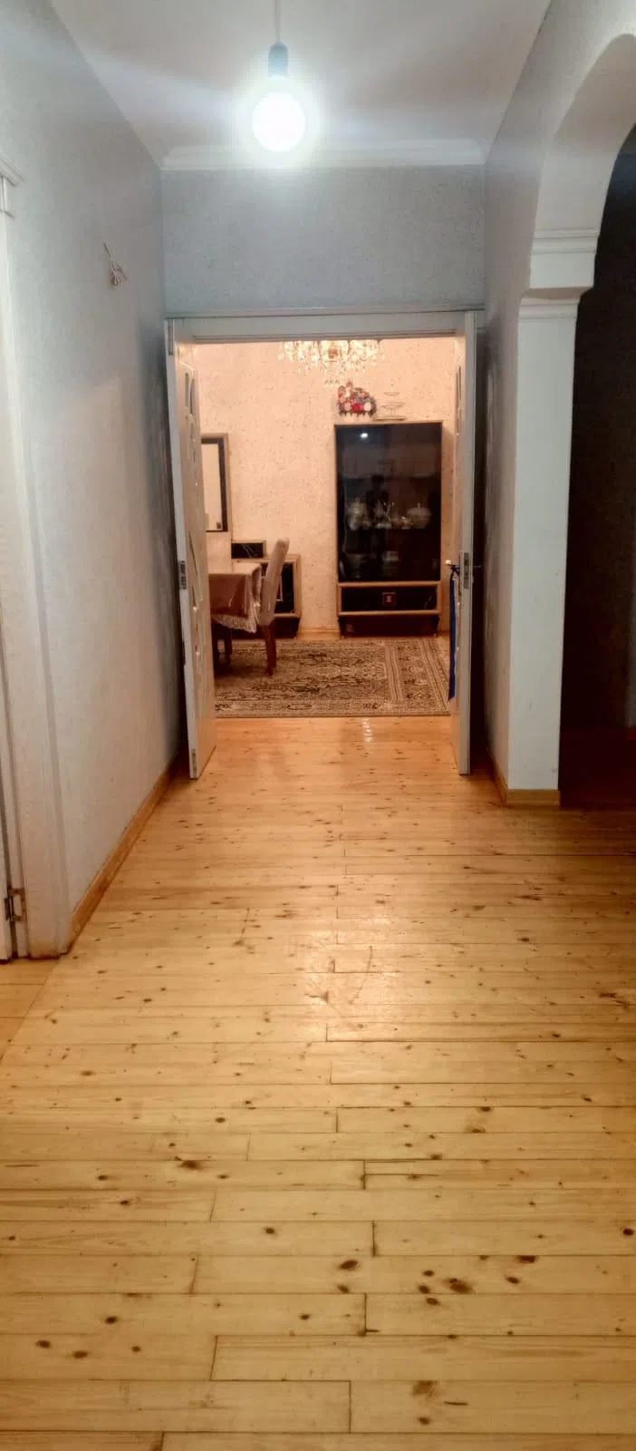 4 otaqlı həyət evi 275 m² - 6 sot torpaq sahəsində satılır — şəkil 2