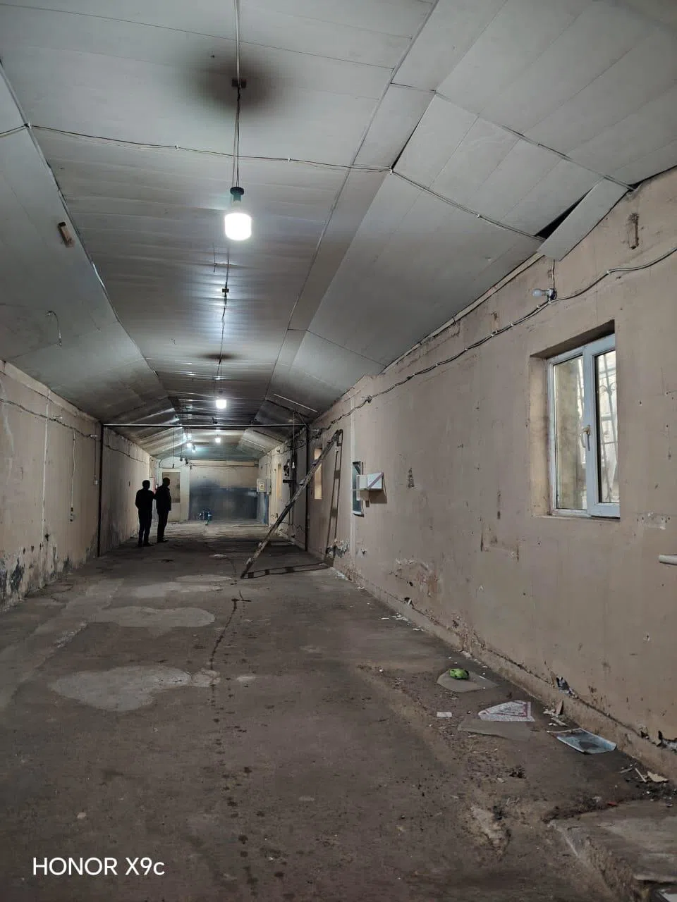200 m² sahəsi olan anbar kirayə verilir — şəkil 6