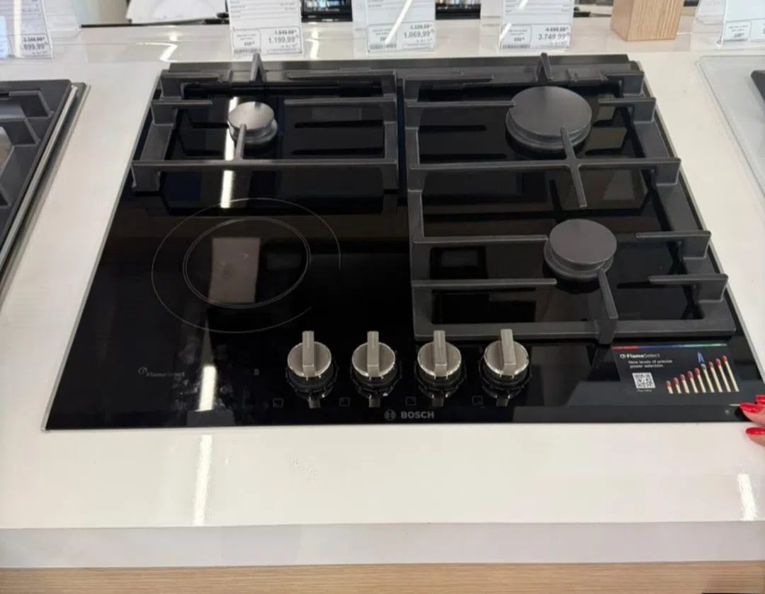 Bosch, Kombinləşdirilmiş plitə — şəkil 1