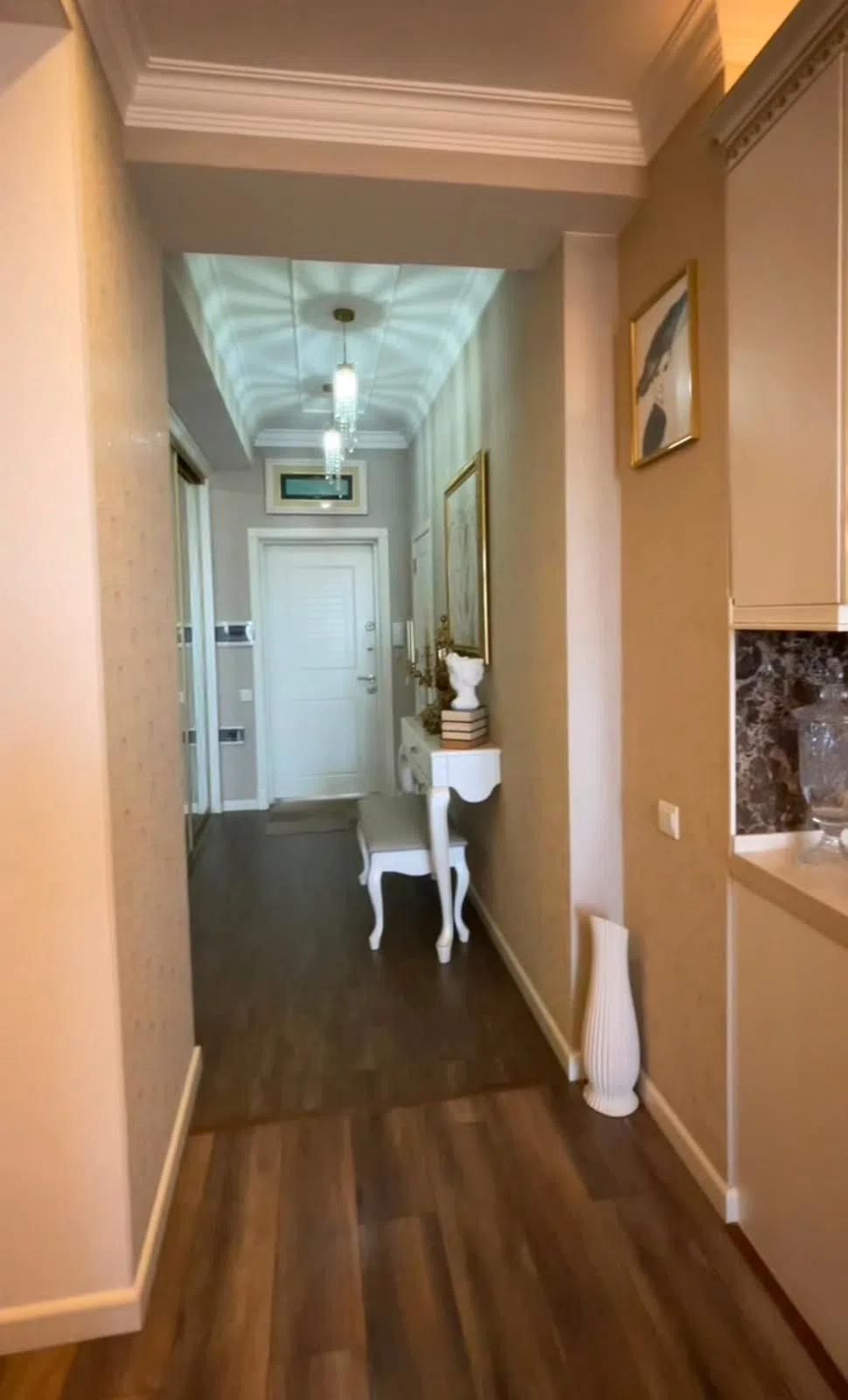 2 otaqlı mənzil 70 m² satılır — şəkil 10
