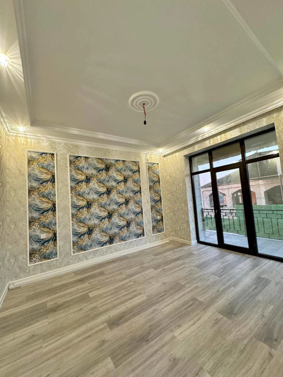 5 otaqlı həyət evi 200 m² - 4 sot torpaq sahəsində satılır