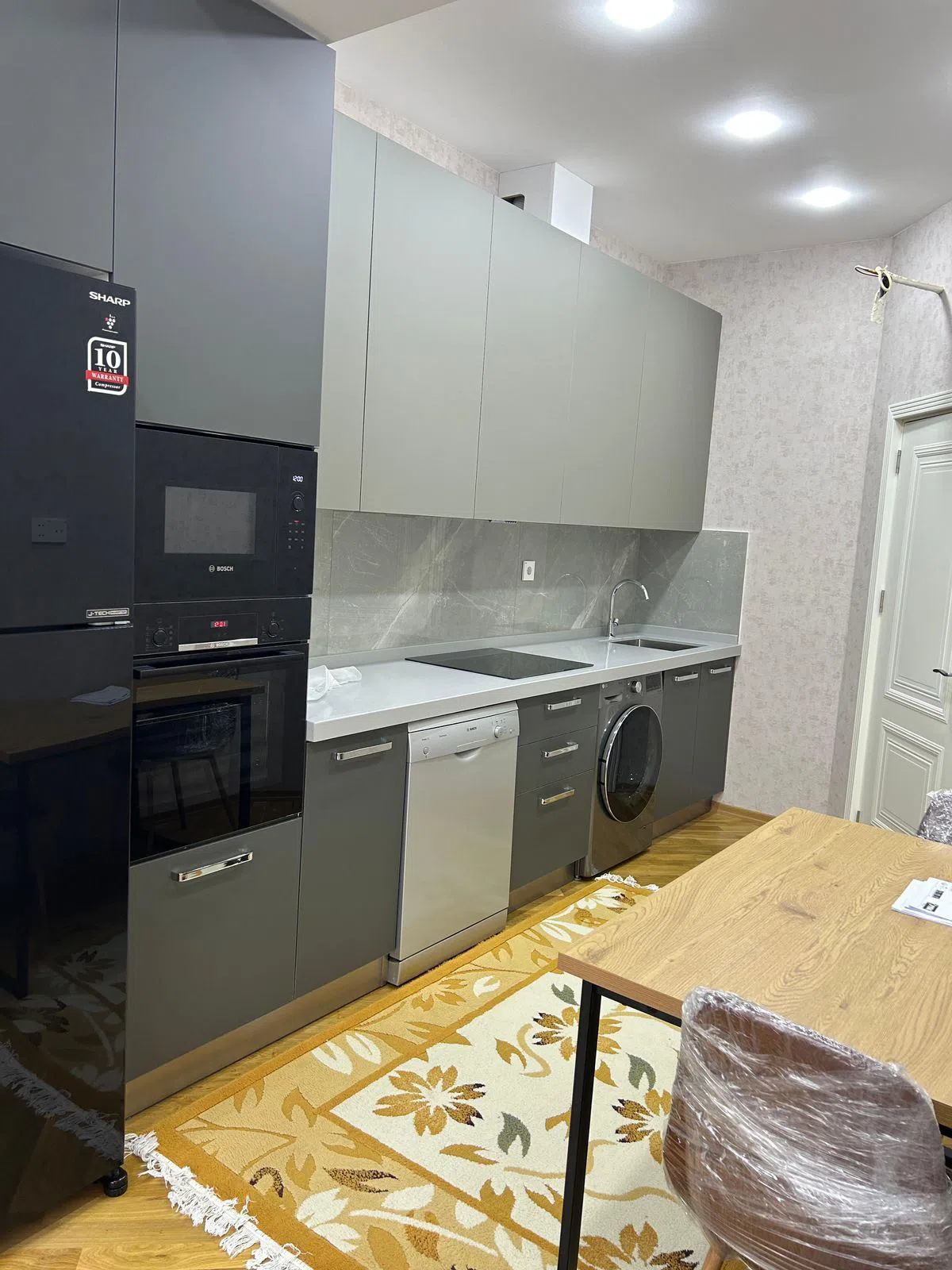 3 otaqlı mənzil 104 m² kirayə verilir — şəkil 2