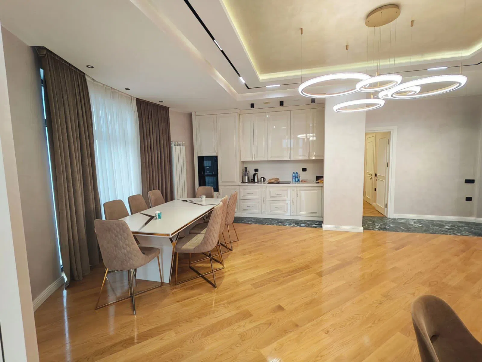 3 otaqlı mənzil 135 m² kirayə verilir — şəkil 8
