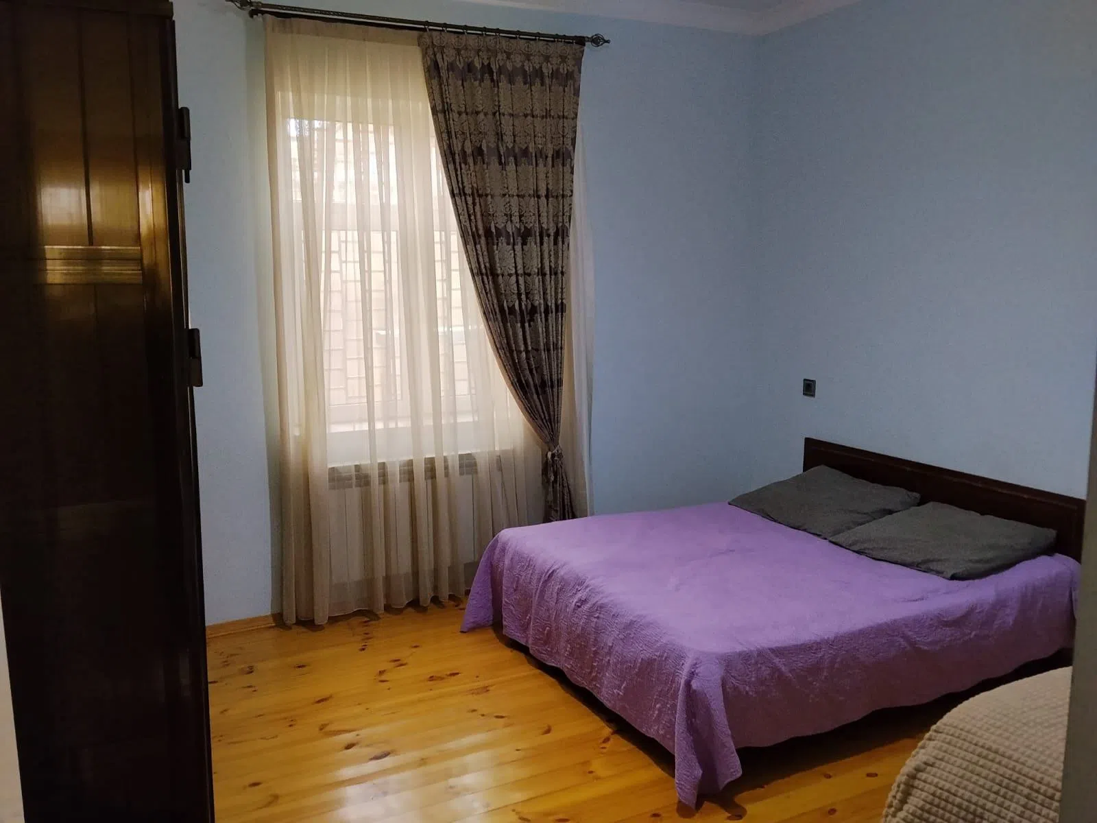4 otaqlı bağ evi 170 m² 4.5 sot torpaq sahəsində satılır — şəkil 12