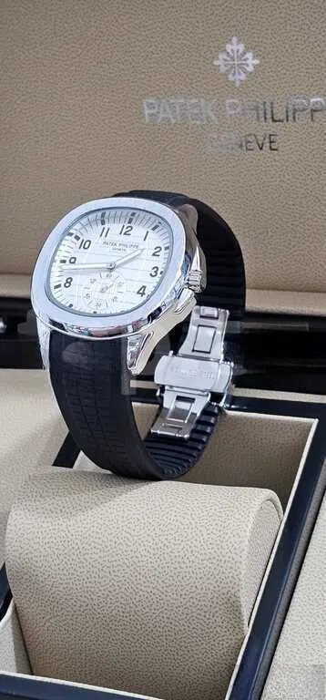 Kişi saatı, Qara rəng