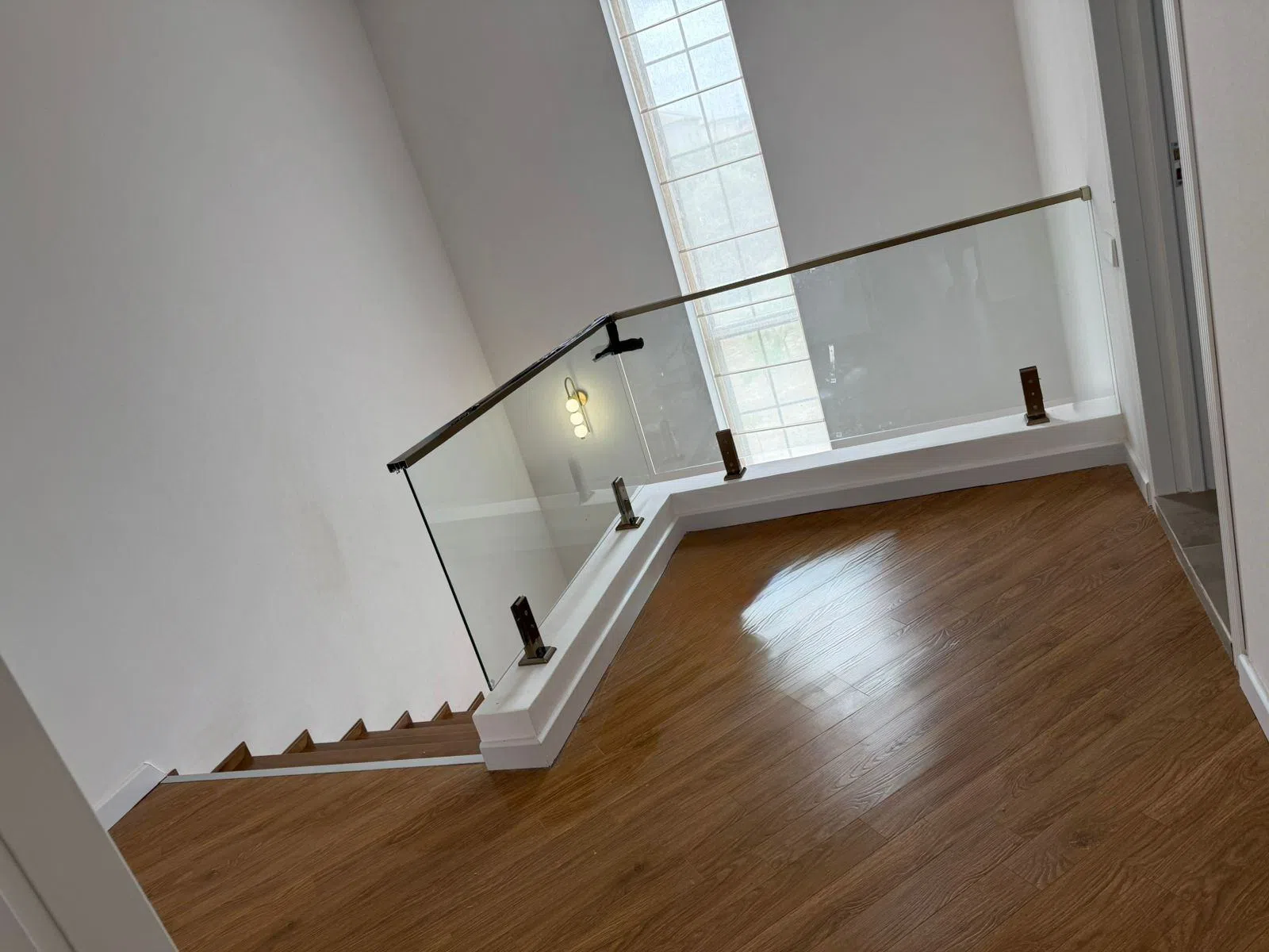 5 otaqlı villa 220 m² - 4.5 sot torpaq sahəsində satılır — şəkil 12