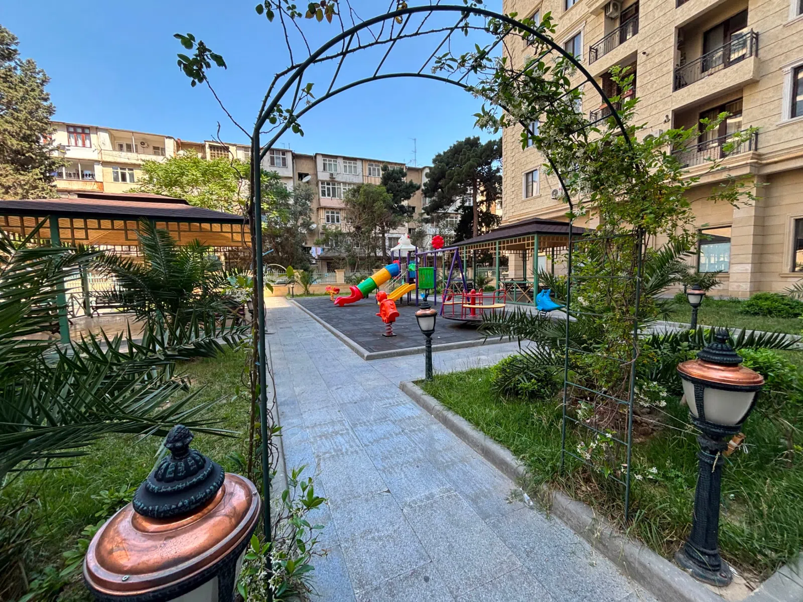 2 otaqlı mənzil 50 m² kirayə verilir — şəkil 10