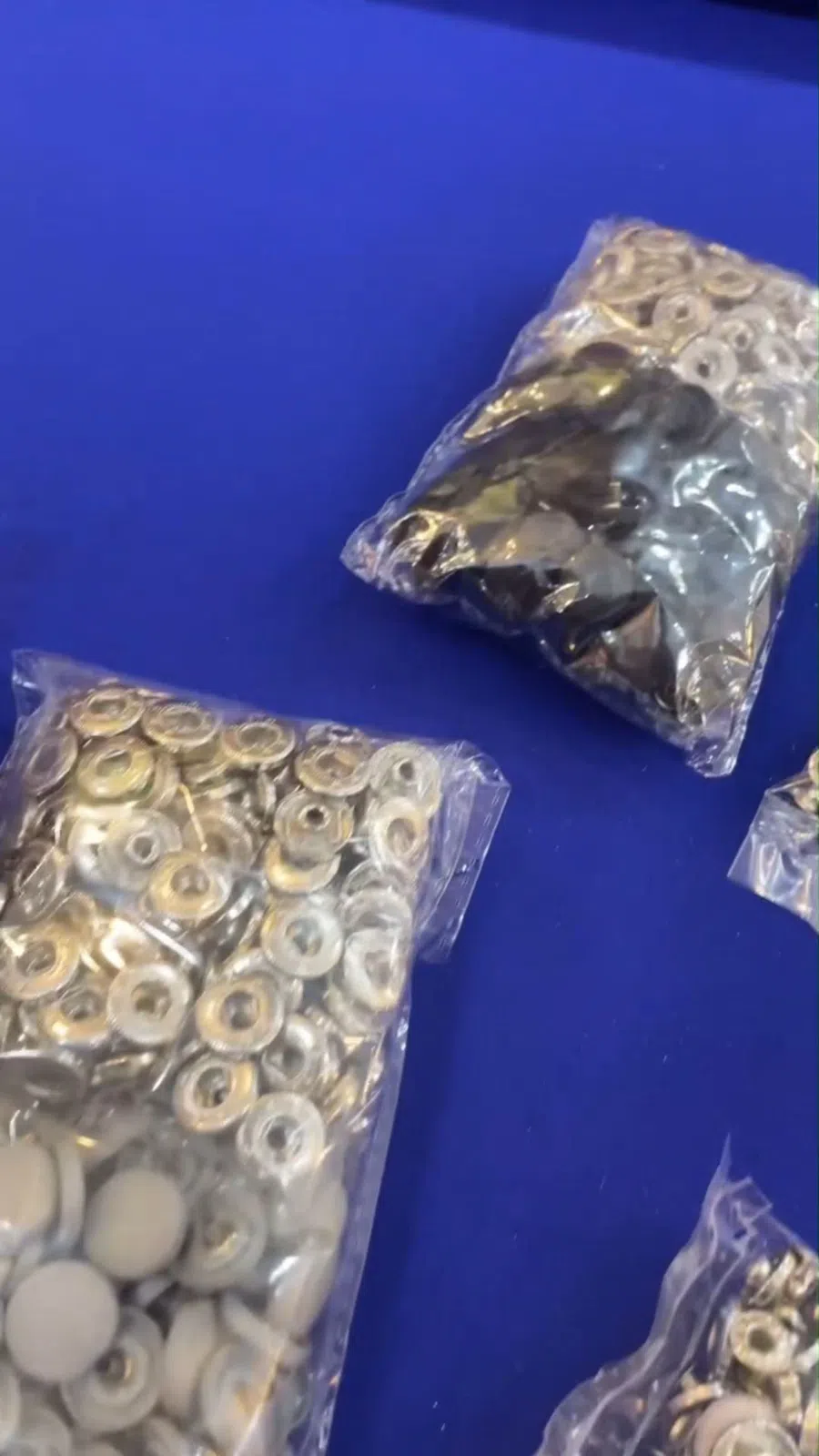 Tekstil üçün metal press düymələri — şəkil 20