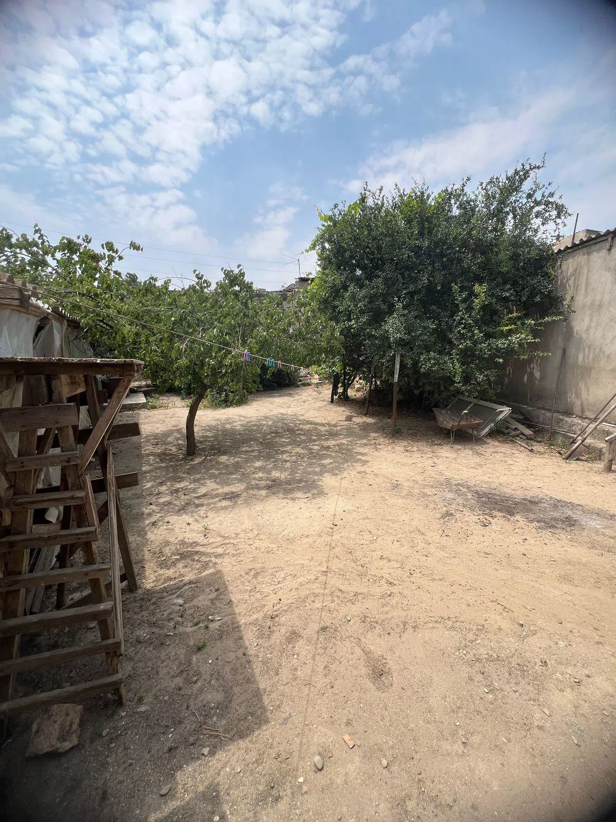 4 otaqlı həyət evi 117 m² - 5 sot torpaq sahəsində satılır