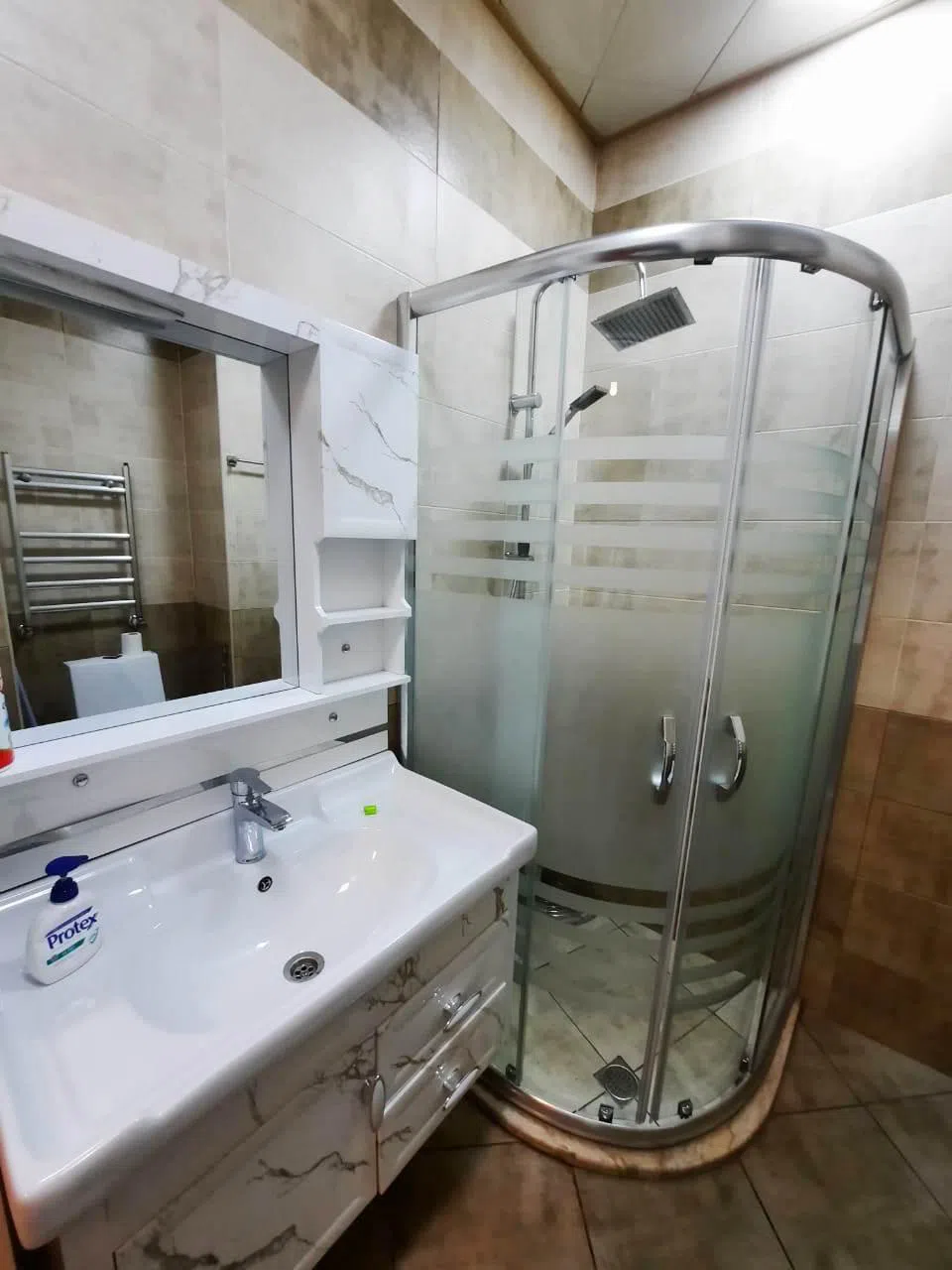 4 otaqlı mənzil 160 m² kirayə verilir — şəkil 6