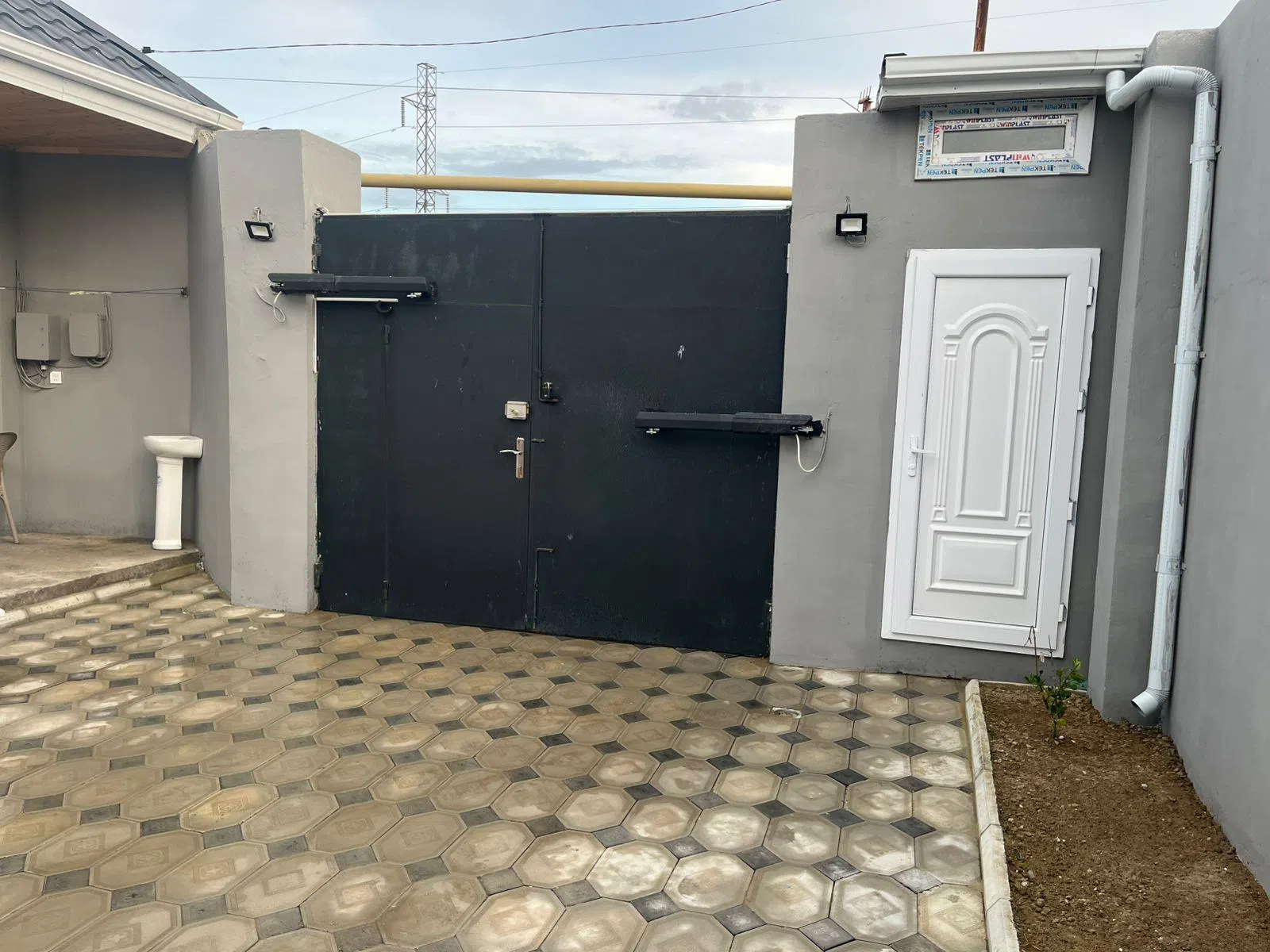 3 otaqlı bağ evi 98 m² 2 sot torpaq sahəsində satılır — şəkil 1