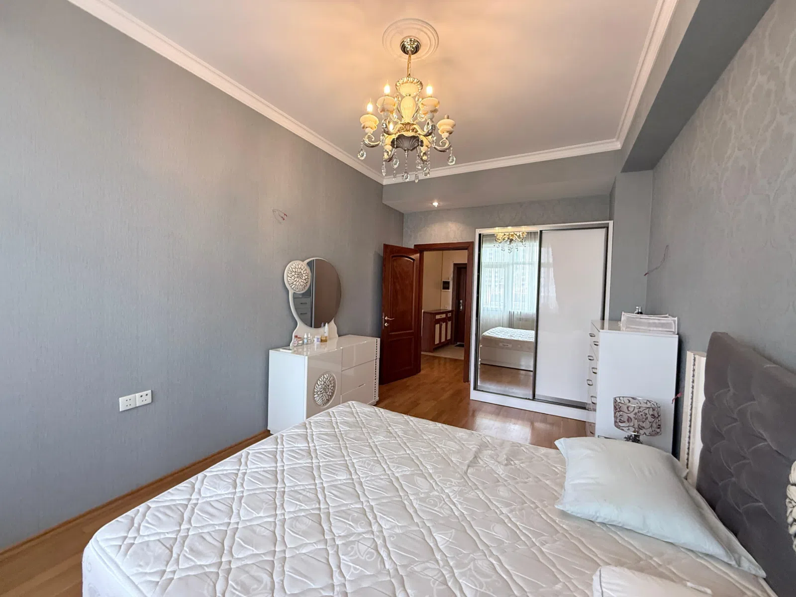 3 otaqlı mənzil 130 m² satılır — şəkil 5