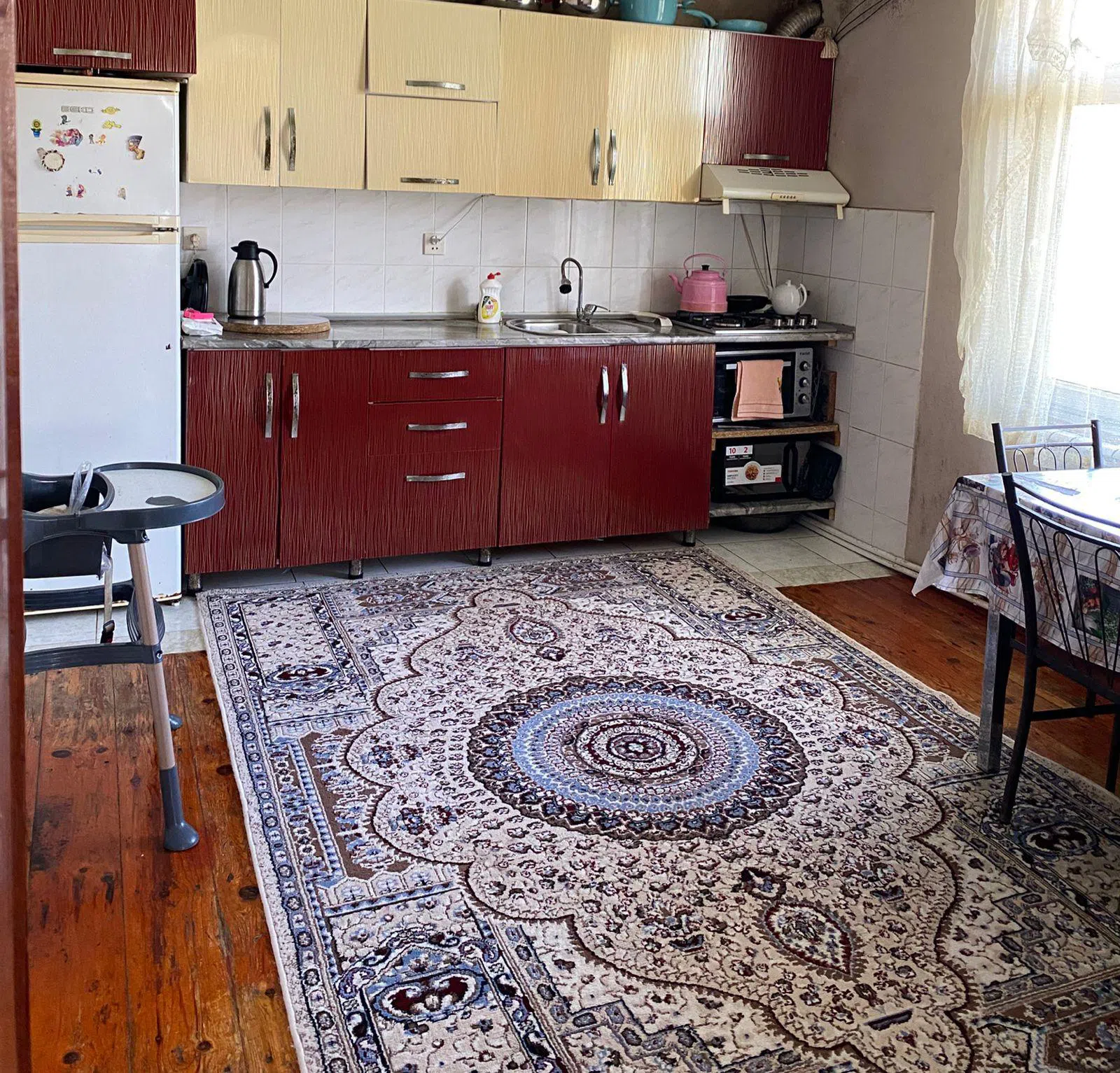 5 otaqlı həyət evi 140 m² - 9 sot torpaq sahəsində satılır