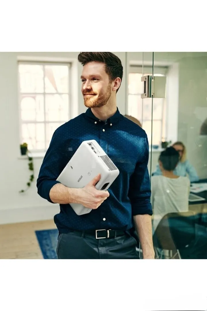 Yeni Epson CO-W01 Proyektor — şəkil 1