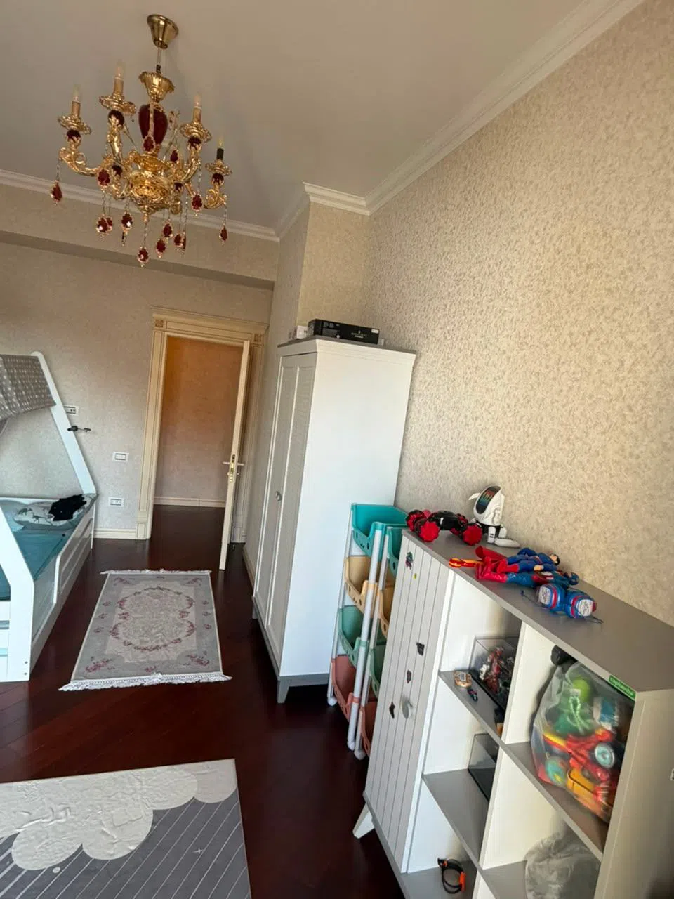 3 otaqlı mənzil 130 m² kirayə verilir — şəkil 4