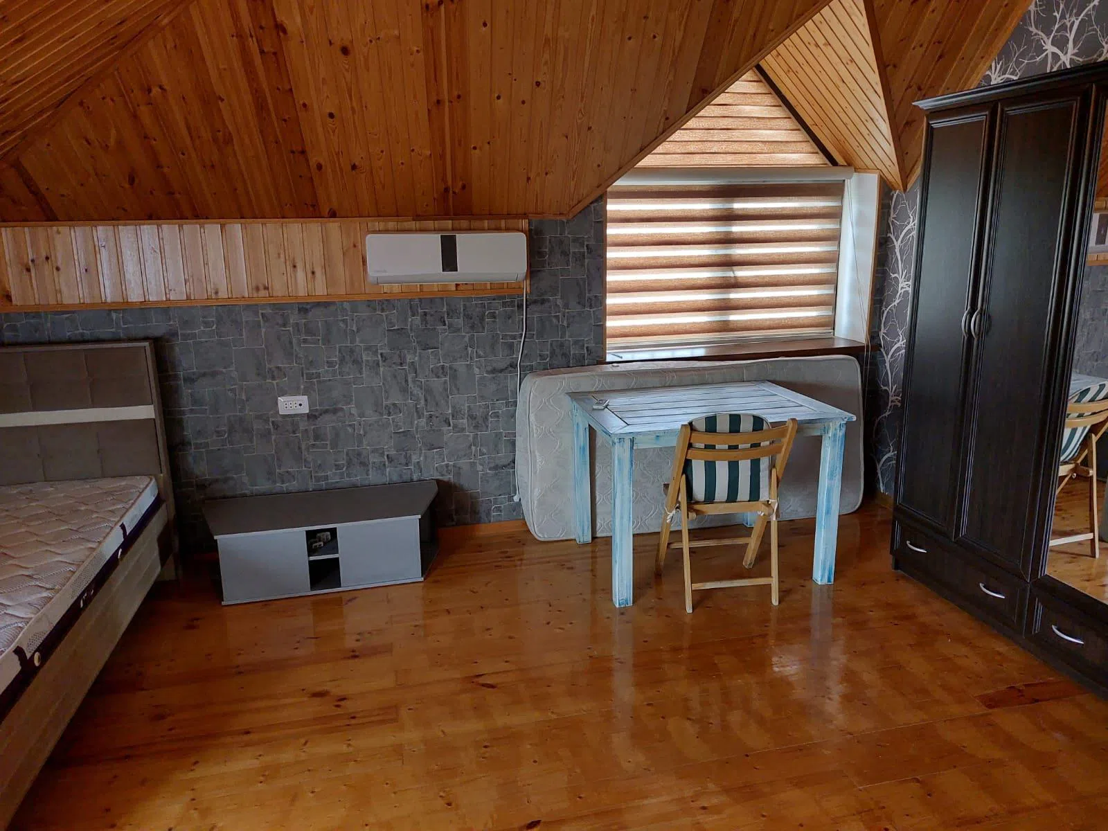 5 otaqlı həyət evi 150 m² - 5.5 sot torpaq sahəsində satılır — şəkil 9