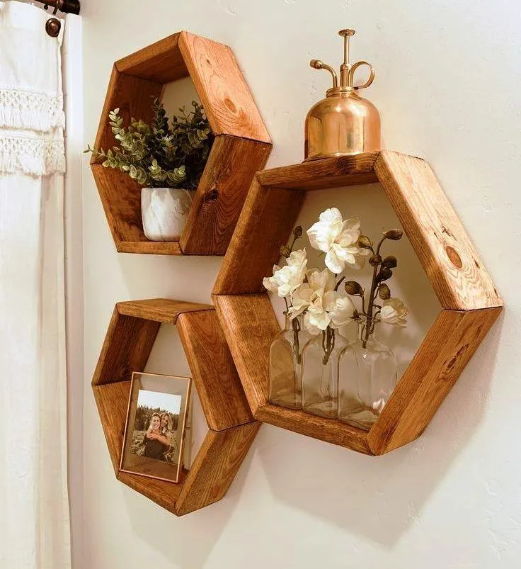 Wooden shelf, Brown color - Tenderyard